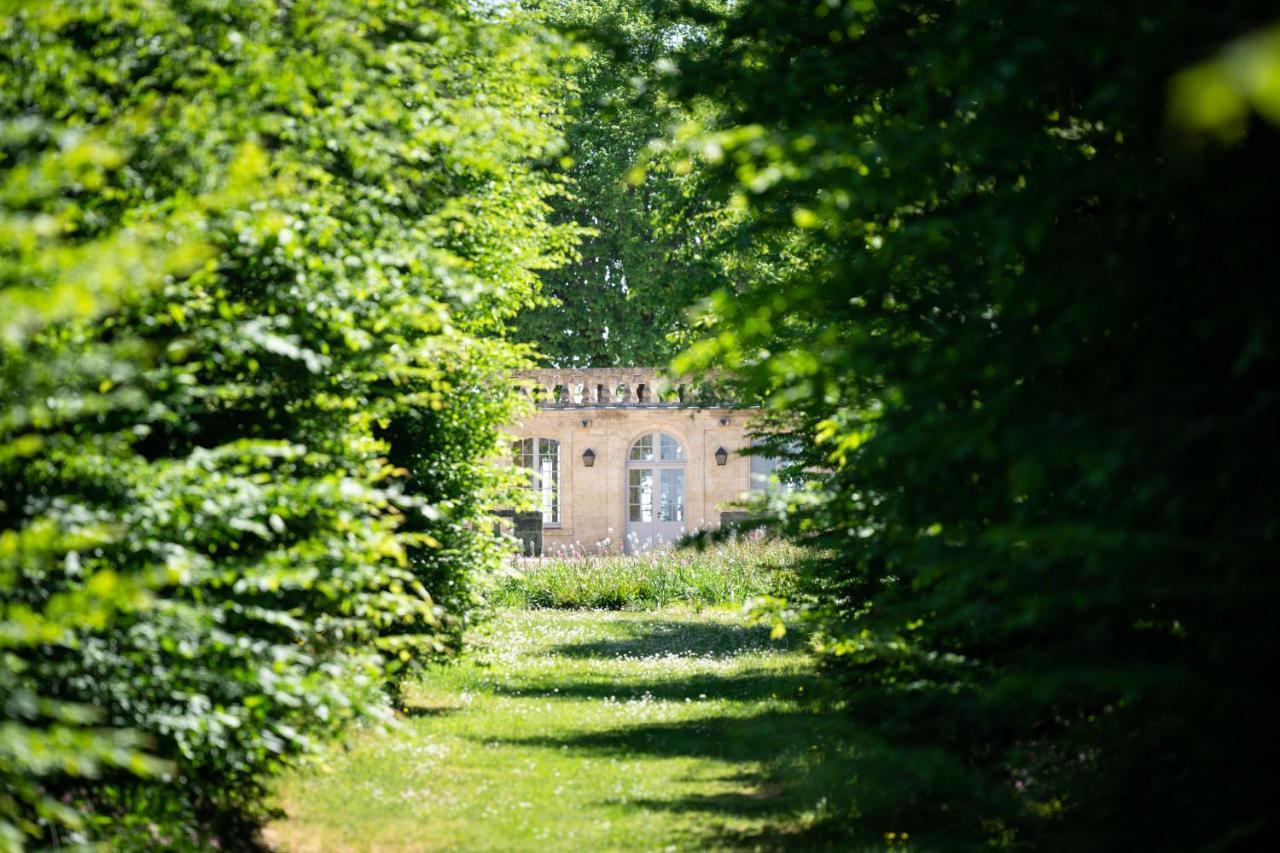 Chateau De Ferrand Bed & Breakfast Saint-Emilion Exterior photo